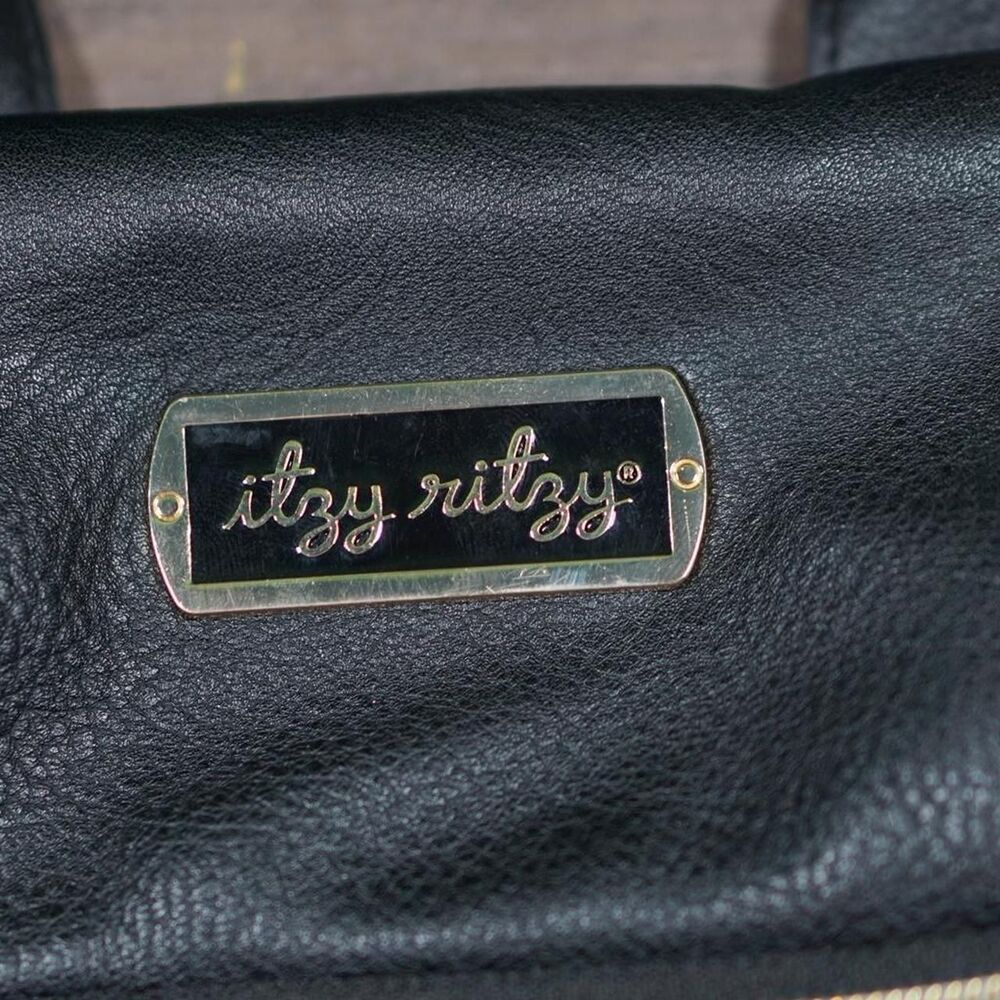 Itzy-ritzy Women's Black Bag